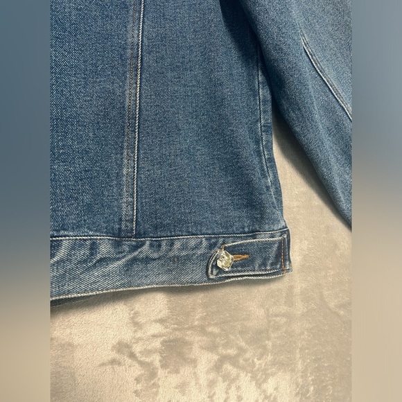 Lee Denim Trucker Jacket Women’s Large Blue Buttons Rhinestones Bedazzled - Picture 9 of 11